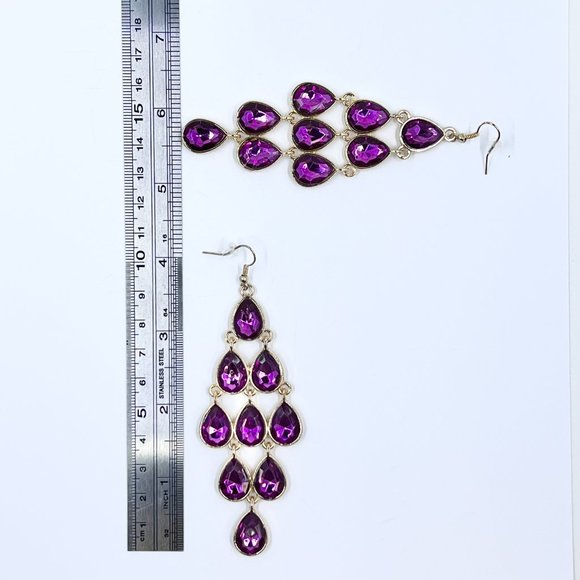 NWT - Charming Charlie - Purple Faceted Teardrop Chandelier Gold Tone Earrings - Picture 5 of 7